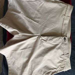 Lululemon khaki shorts
